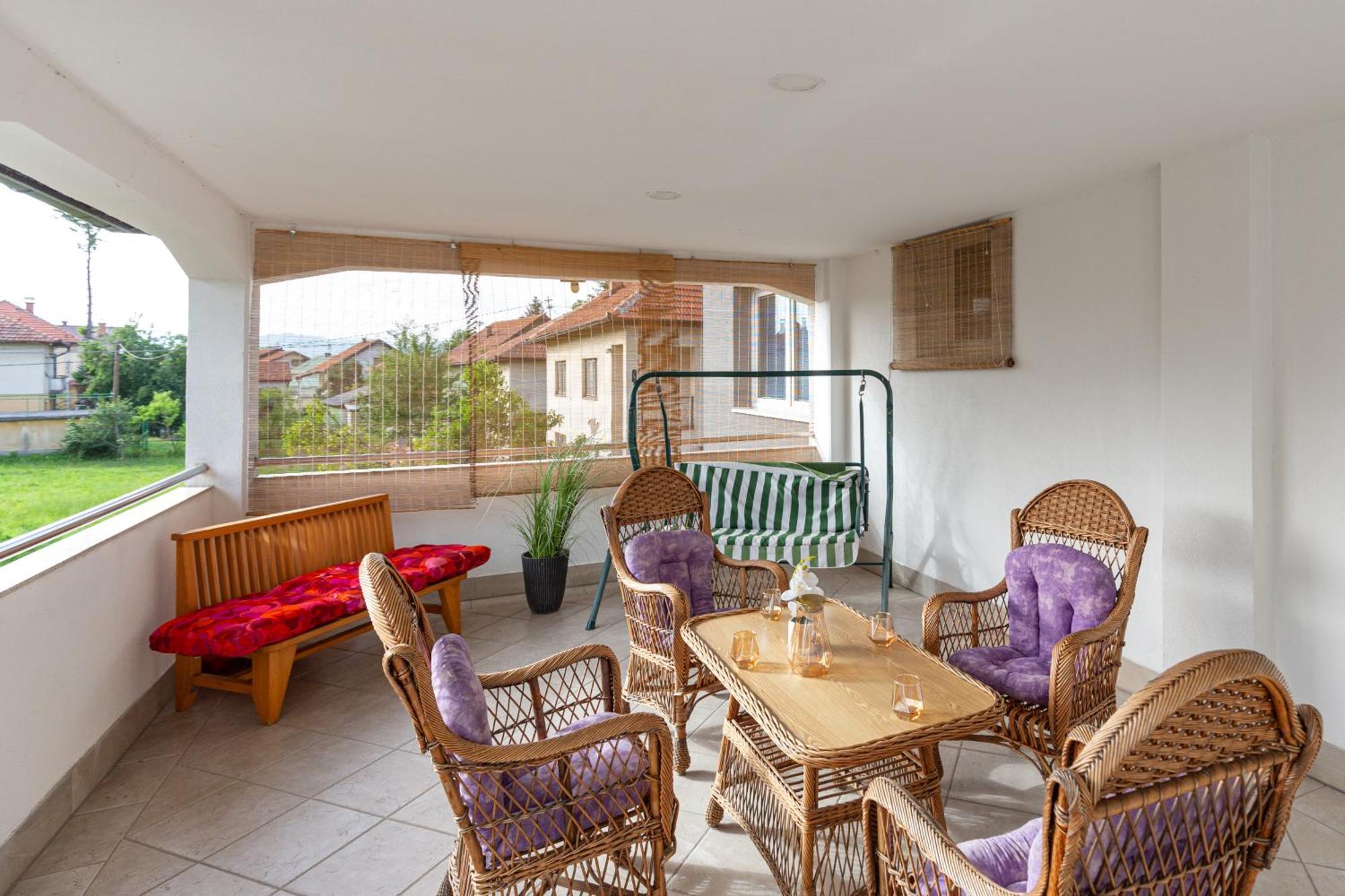 Evergreen Apartments Visoko Eksteriør bilde