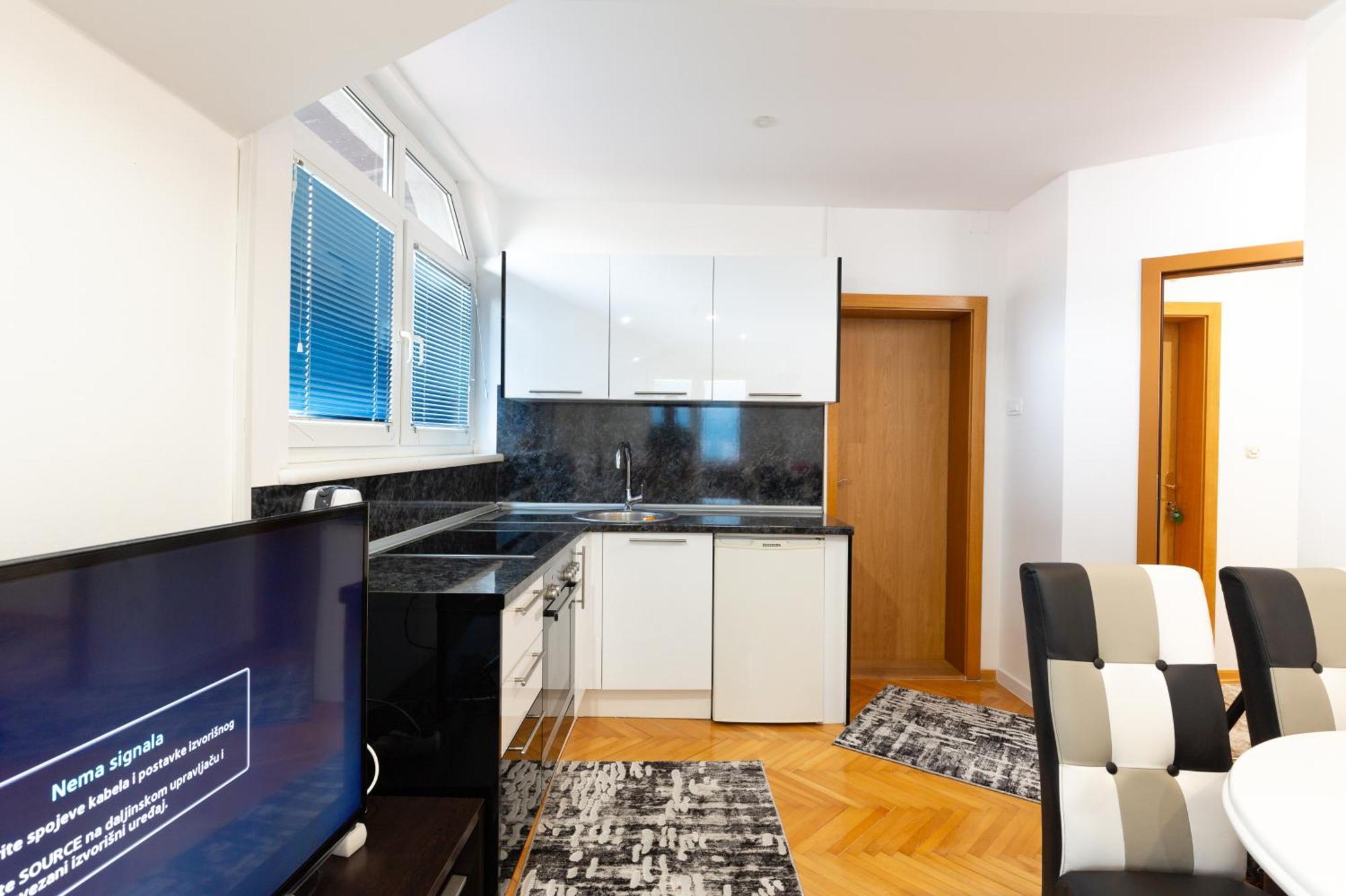 Evergreen Apartments Visoko Eksteriør bilde