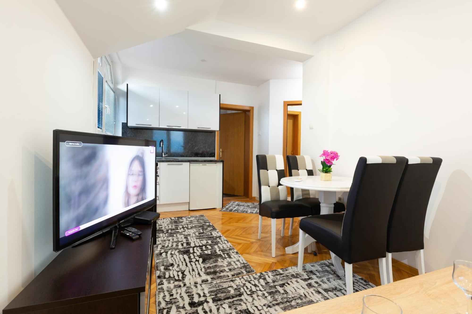 Evergreen Apartments Visoko Eksteriør bilde