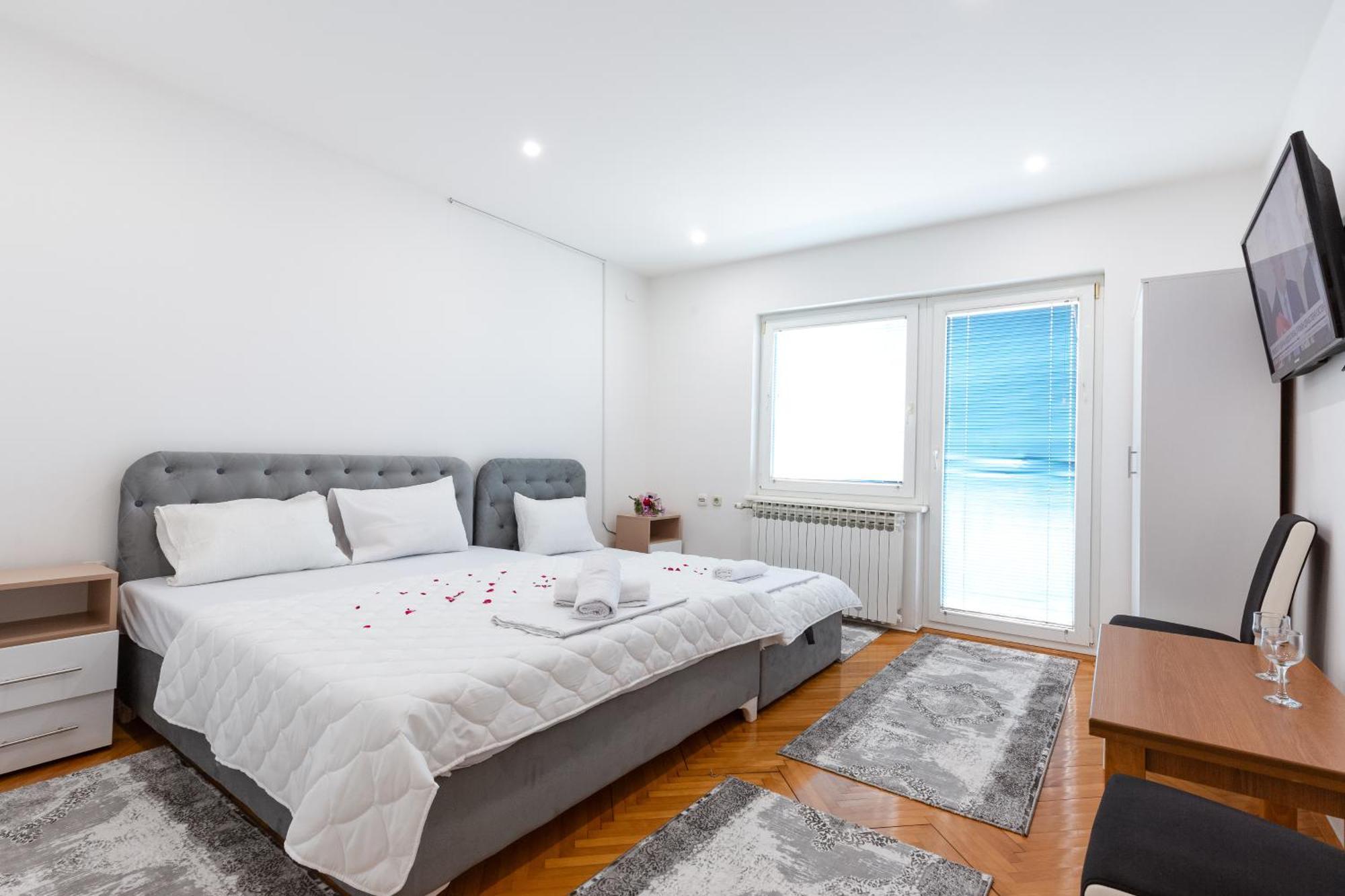 Evergreen Apartments Visoko Eksteriør bilde