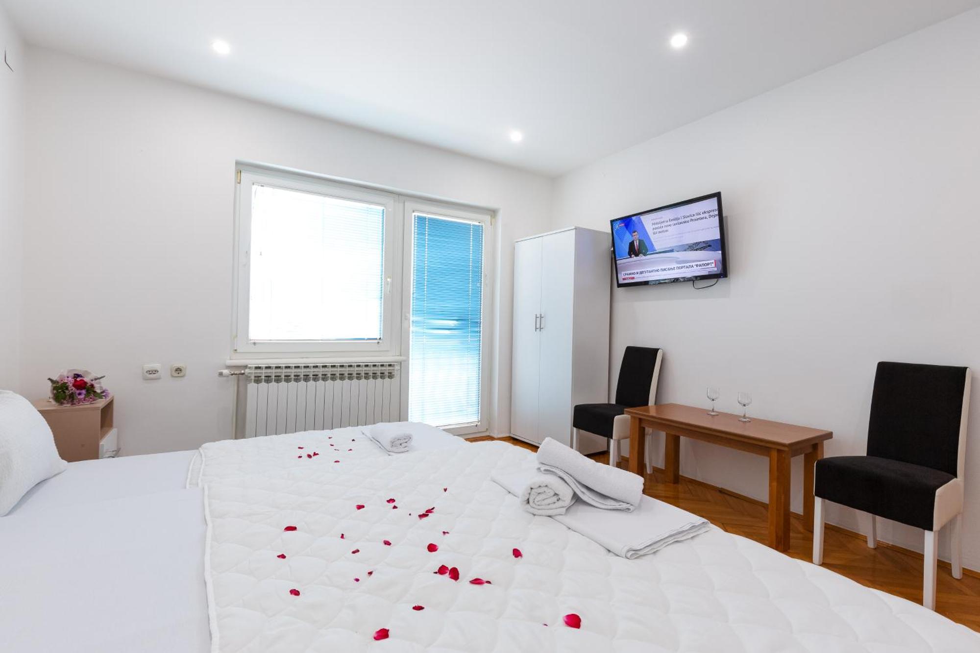 Evergreen Apartments Visoko Eksteriør bilde