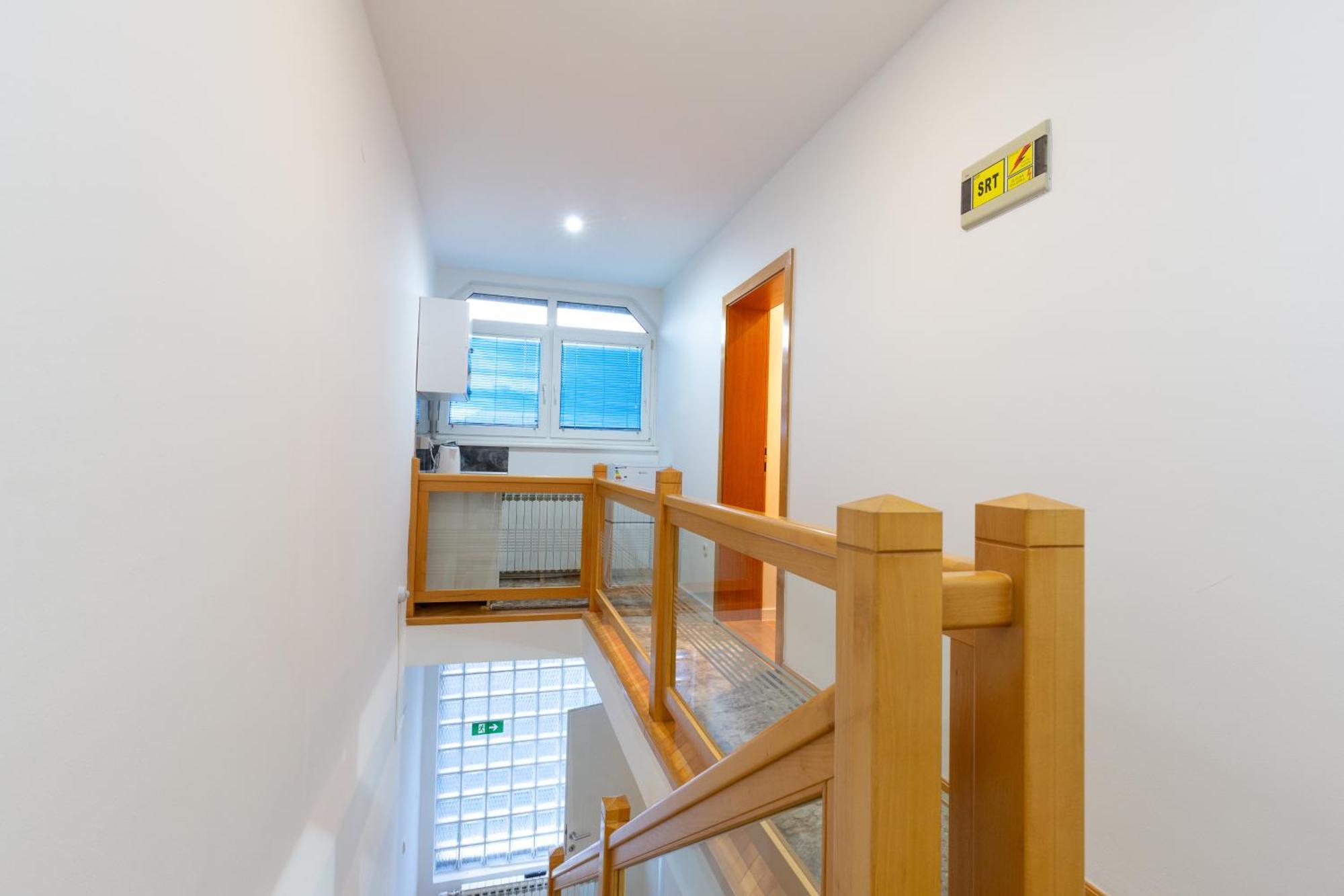 Evergreen Apartments Visoko Eksteriør bilde