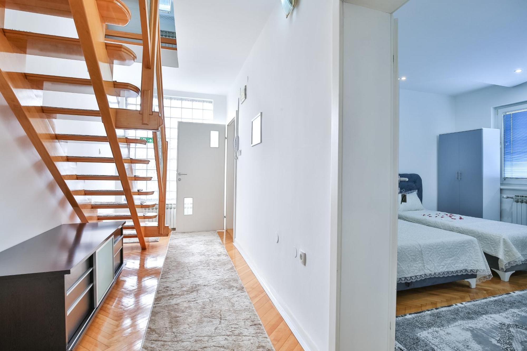 Evergreen Apartments Visoko Eksteriør bilde
